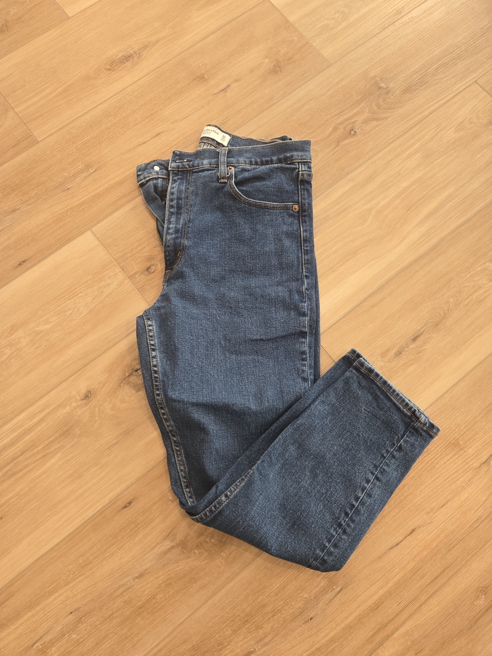 Abercrombie & Fitch Straight Leg Dark Blue Jeans